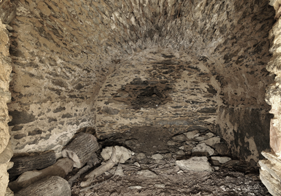Interiér sklepení přístupný návštěvníkům při prohlídce hlavního paláce.